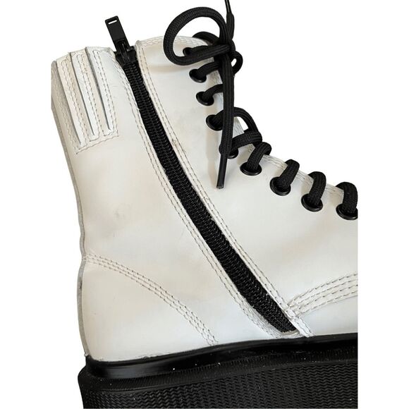 Jeffrey Campbell Women’s 6.5 Lugged Platform Sopas White Lace-Up Boots - Picture 12 of 16